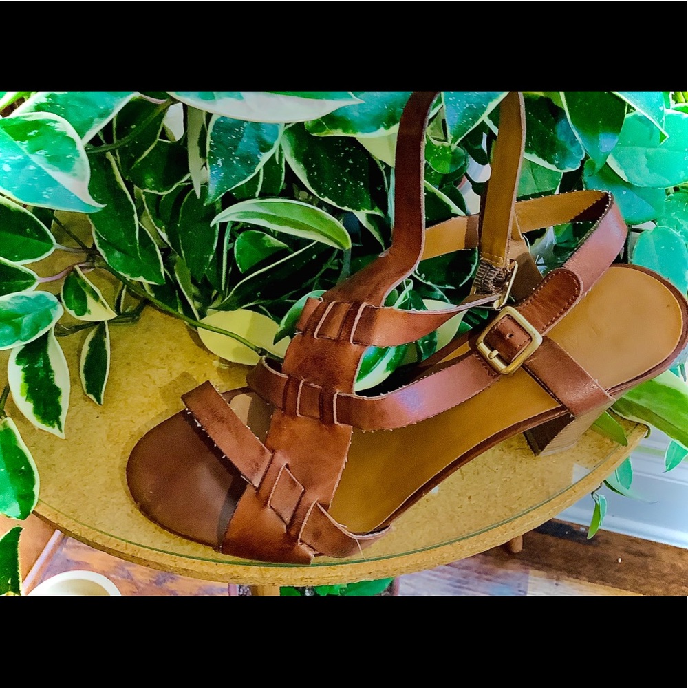 Bohemian, cottagecore, nature, casual, leather